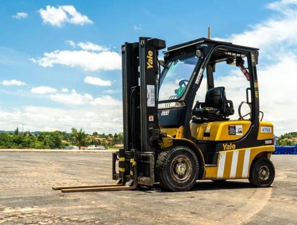Yale® amplia portfólio de empilhadeiras contrabalançadas à combustão para atender operações de baixa intensidade